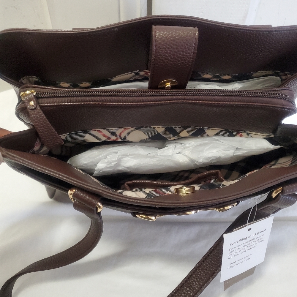 Giani Bernini Horse-Bit Leather Satchel - Picture 6 of 6
